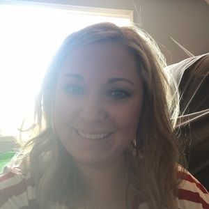 Meet your Posher, Alison